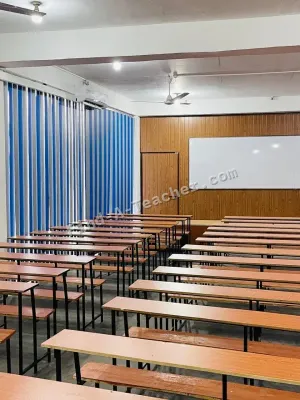 AC classroom space available - Nittambuwa